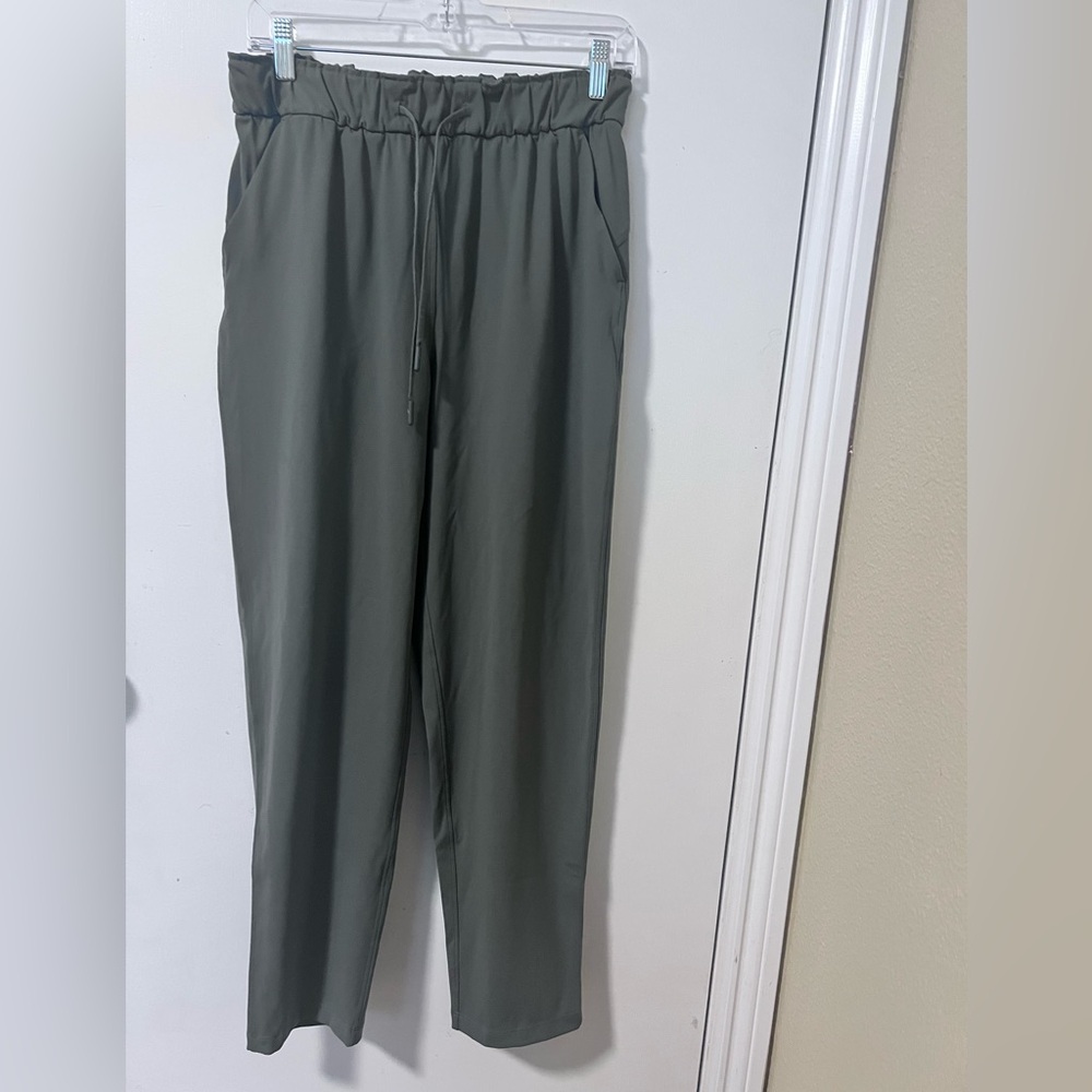 lululemon athletica Olive Joggers